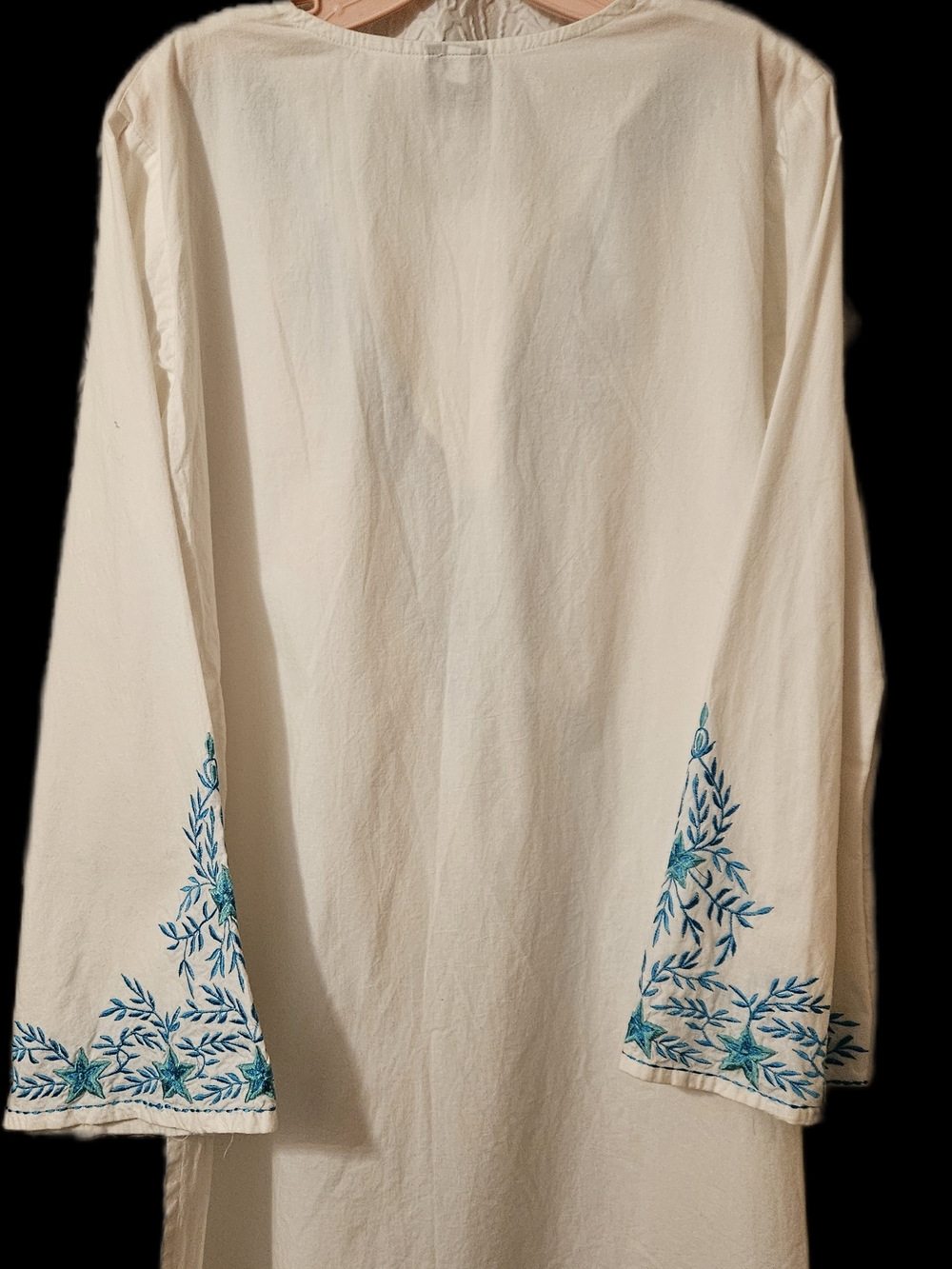 White Embroidered Tunic with Teal Floral Accent - Picture 10 of 11